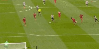 乐鱼最新网站-【联赛杯】基耶萨补时进球难救利物浦 纽卡2比1夺冠