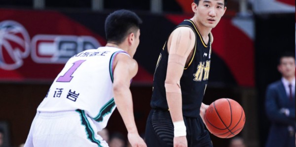 乐鱼最新登录入口-12投10铁，被高诗岩打崩心态！球迷：知道你为啥进不了国家队了吧