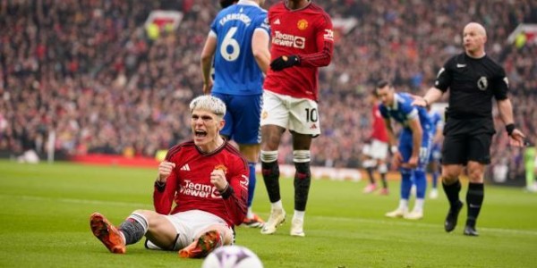 林良锋：加纳乔乱拳出击，埃弗顿轻易中计